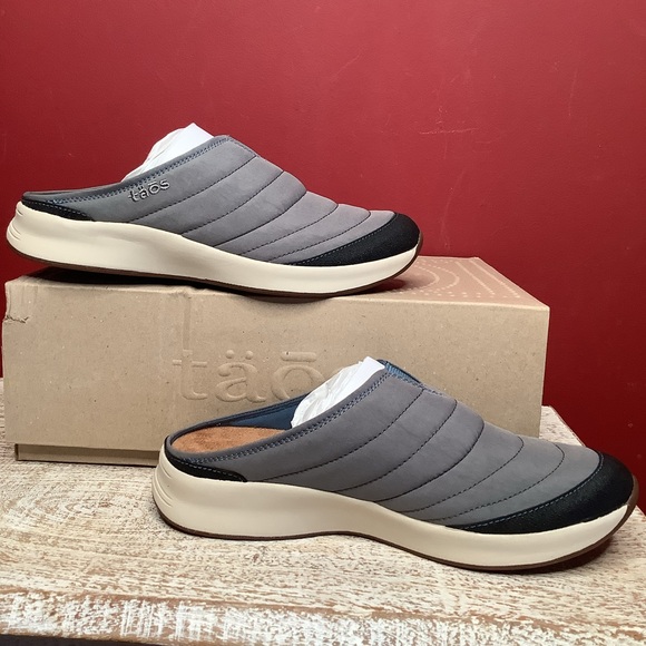 Taos Right On Blue NWT Blue Gray Slip On Comfort Clogs  Nylon Upper Rubber Sole main image 10